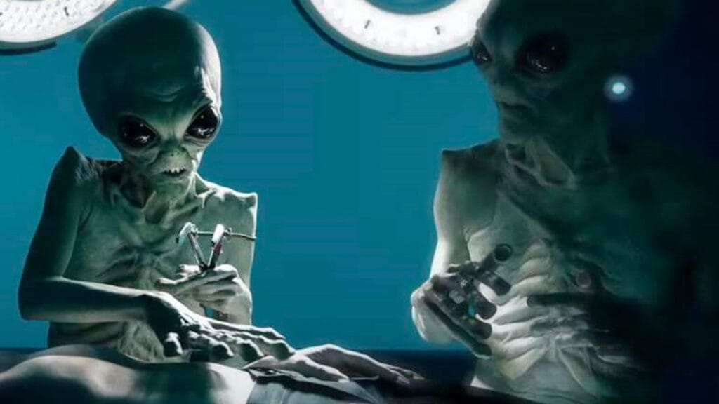 Os aliens de 'American Horror Story: Double Feature".