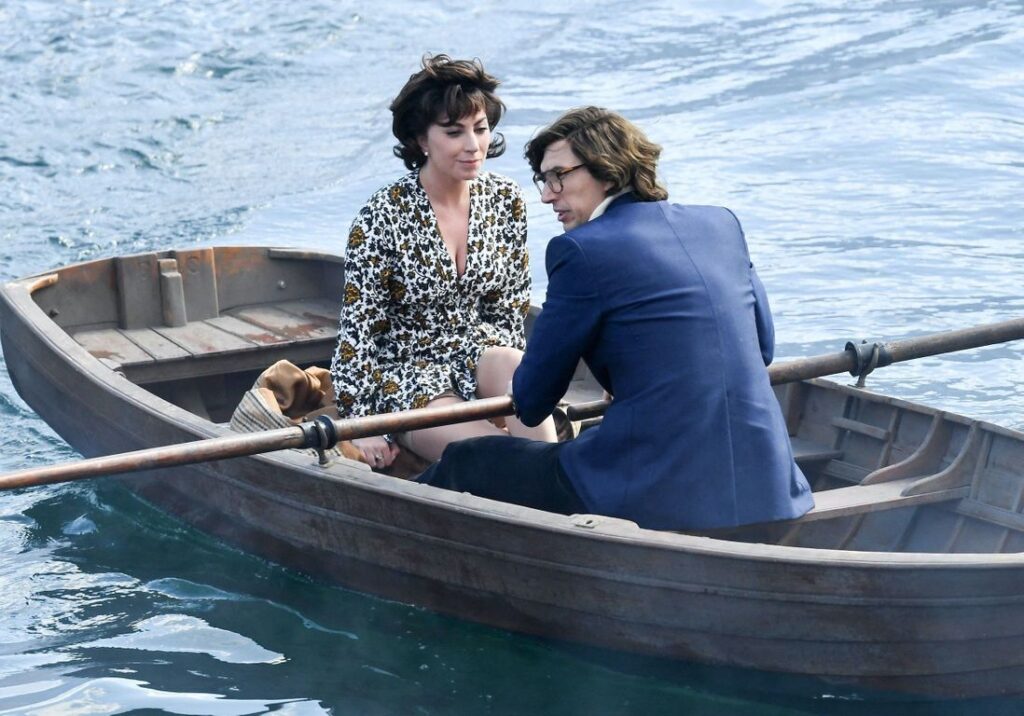 Patrizia e Maurizio em passeio de barco.